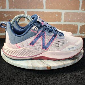 New Balance Womens Nitrel V4 Shoes Size 8 Athletic Trail Running Sneakers Pink.